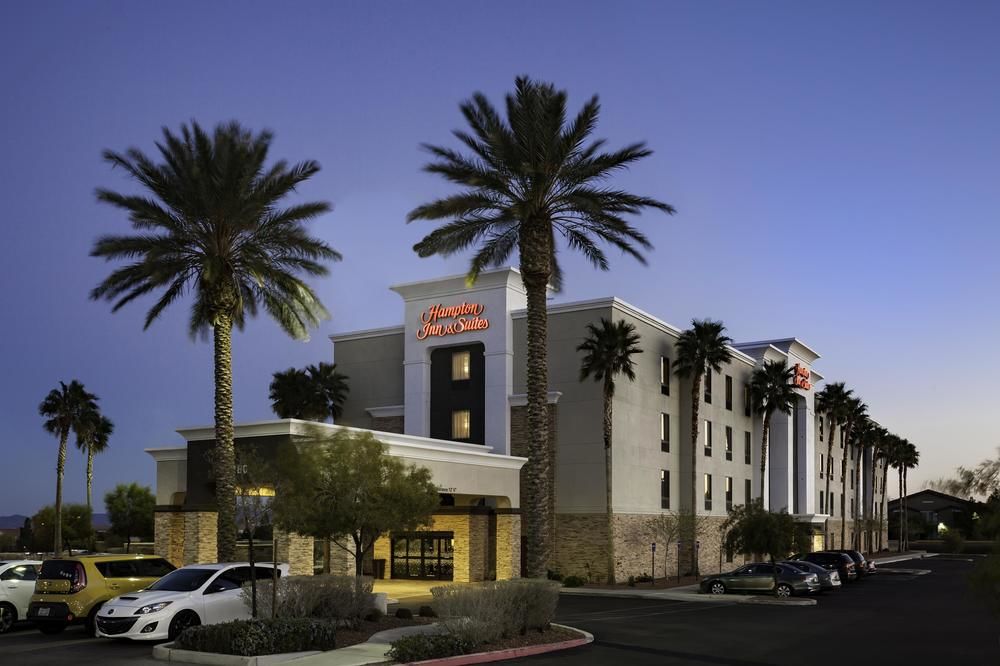 Hampton Inn & Suites Las Vegas-Red Rock/Summerlin image 1